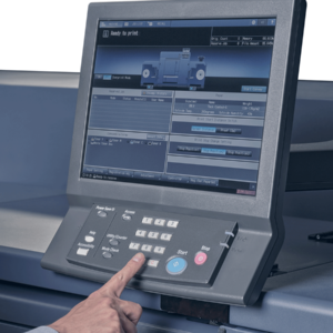 Accurio Label 230 with HDP 330